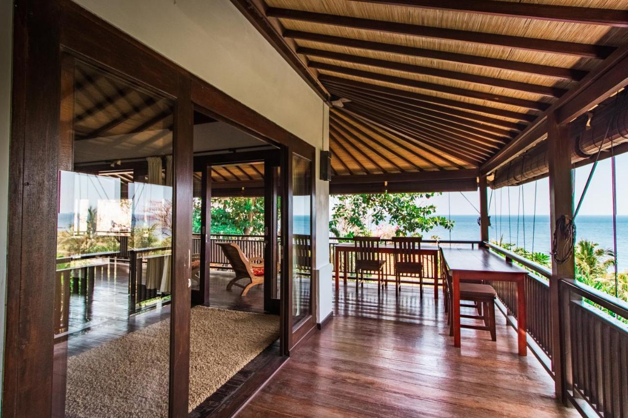 Villa Bukit Malas 아메드 외부 사진