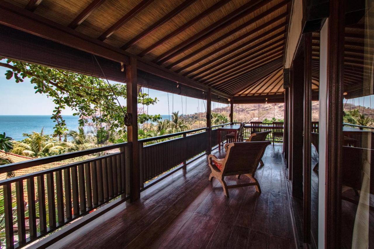 Villa Bukit Malas 아메드 외부 사진