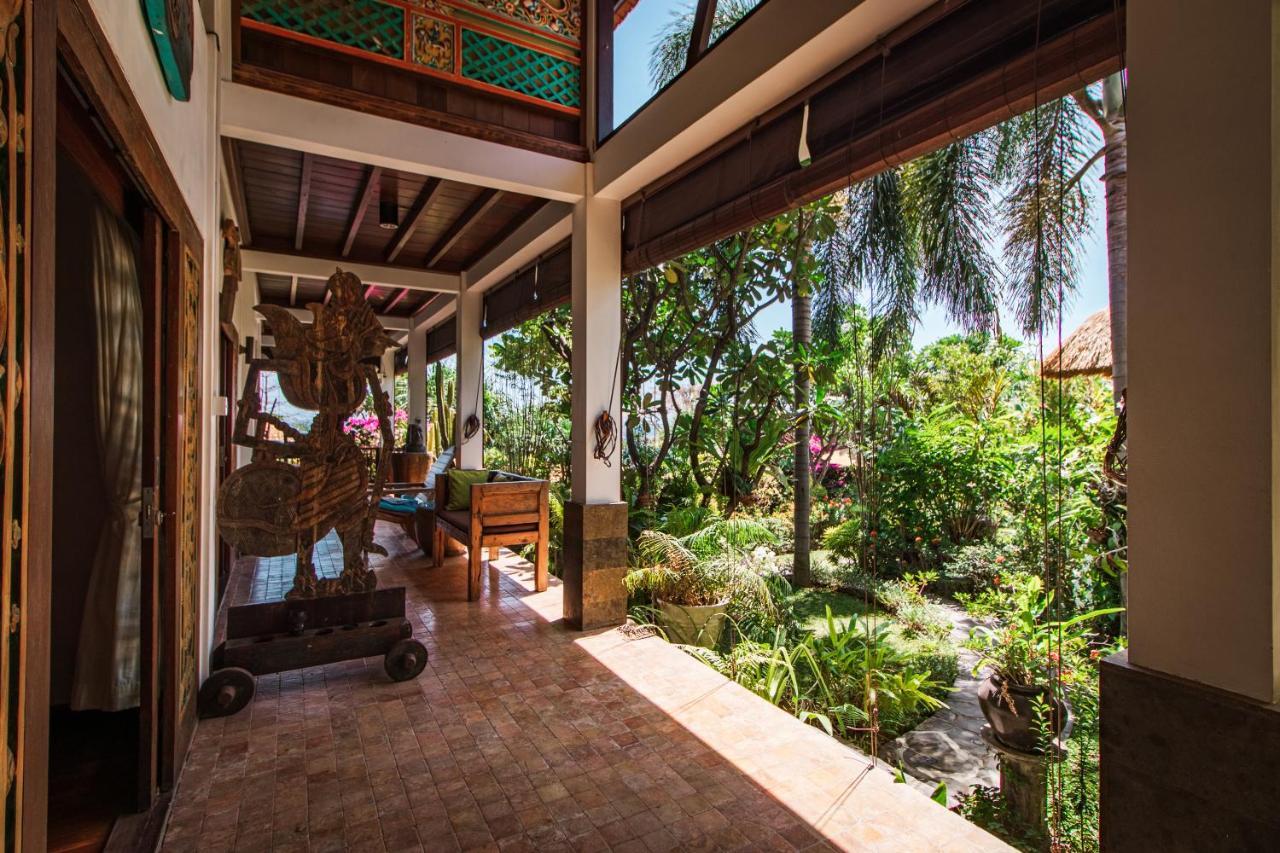 Villa Bukit Malas 아메드 외부 사진